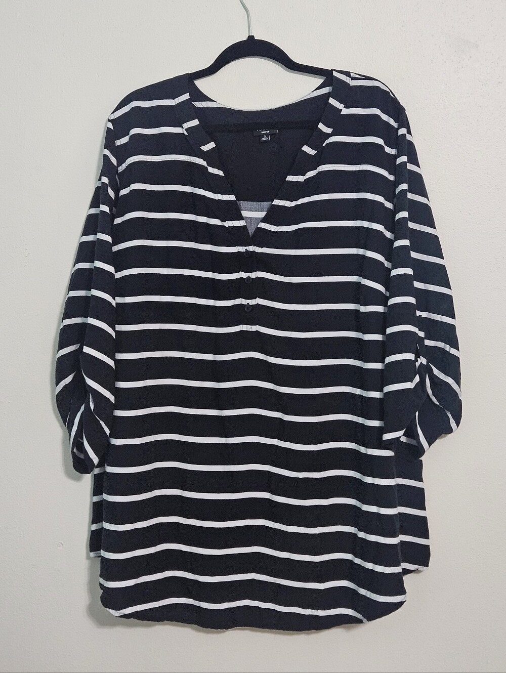 Torrid Harper Challis 3/4 Roll-Tab Sleeve Blouse